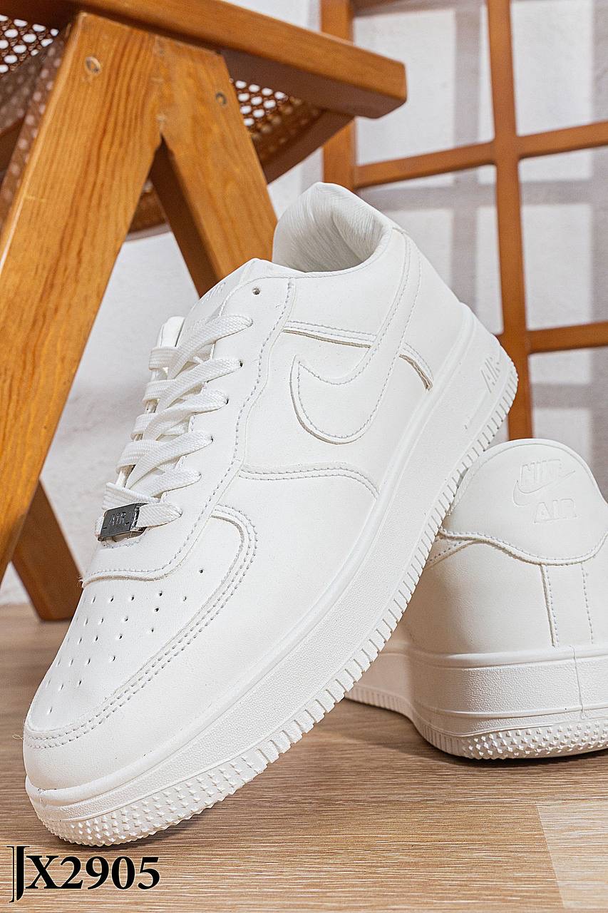 /public/uploads/photos/shares/Suzy shoes/IMG_4657.jpeg